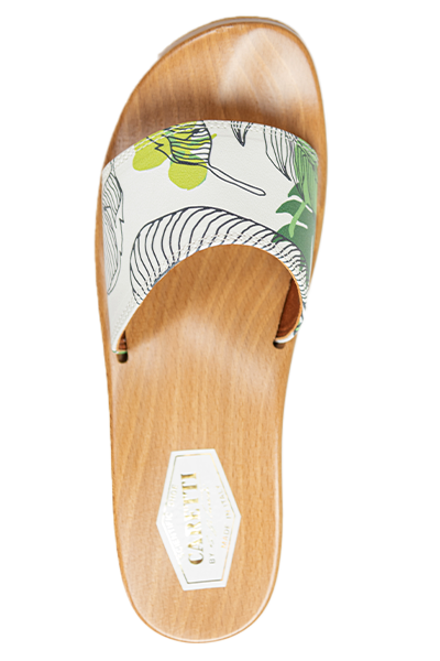 Zoccoli in legno